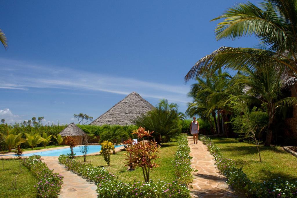 Sheba Cottages - Diani Beach Eksteriør bilde